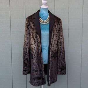 Juicy Couture Faux Fur Ombre Cheetah Print Button up Cardigan. XL
